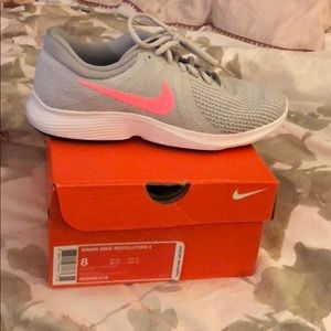 Nike running shoes/ worn once